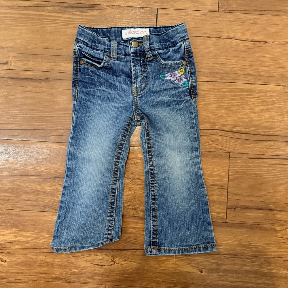 Xhilaration Embroidered Jeans Girls Size 2T Bootcut Butterfly Floral Vintage
